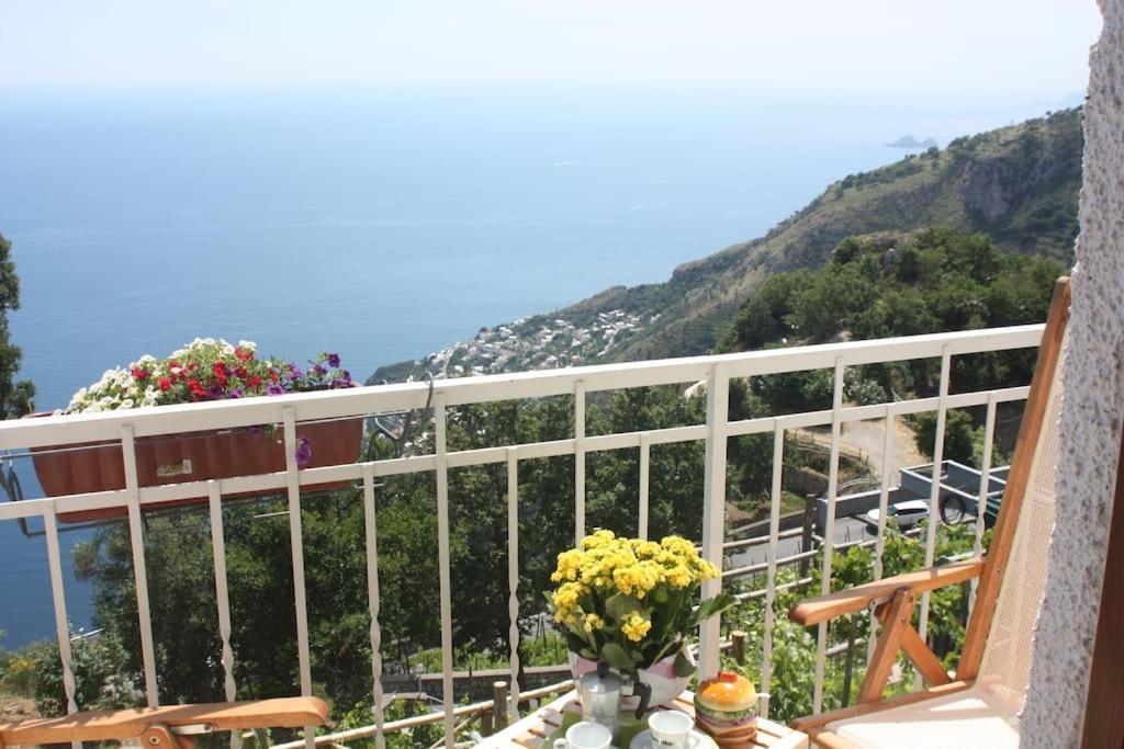 Residence Pizzo Corvo Furore Buitenkant foto